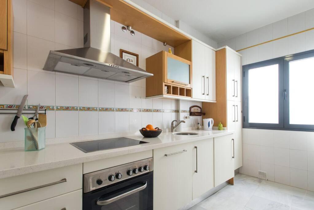 Apt. Sierpes-Cuna, Wifi, Hvac Sevilla Bagian luar foto
