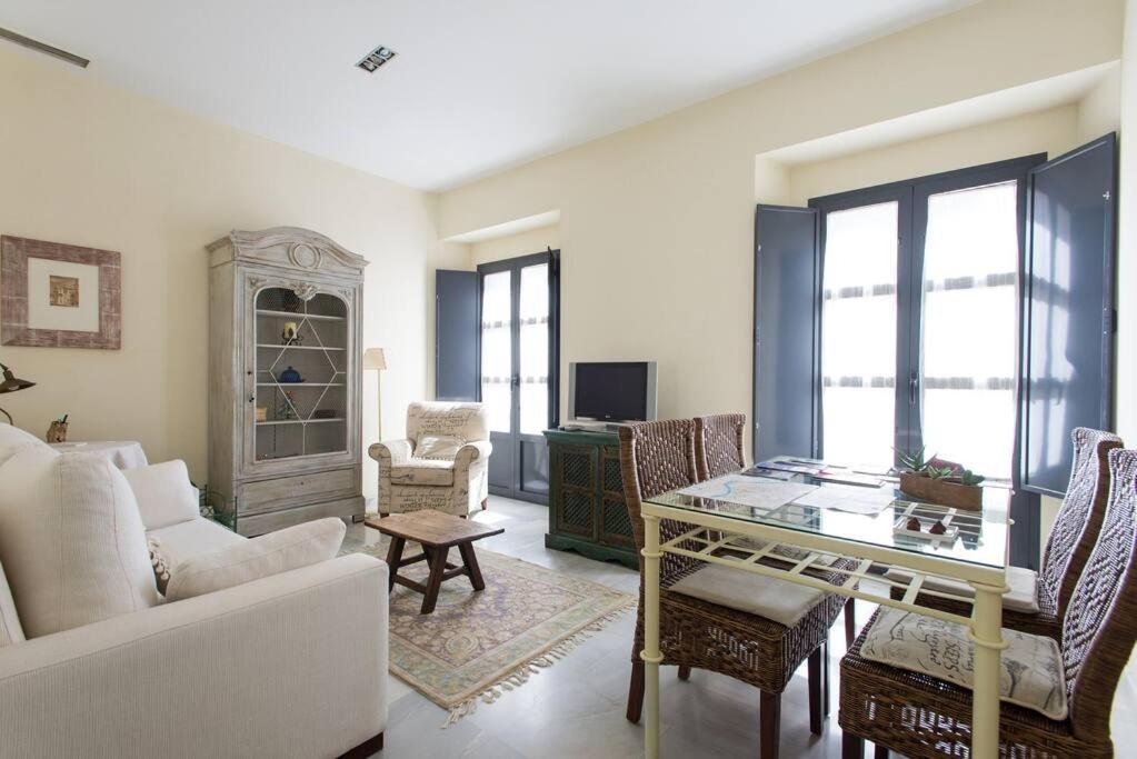 Apt. Sierpes-Cuna, Wifi, Hvac Sevilla Bagian luar foto